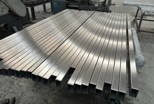 海南不锈钢方管